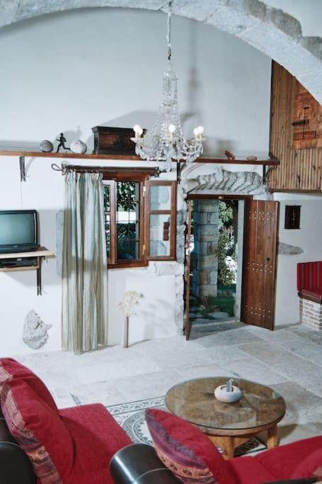 Traditional Villa With Pool In Sfakia Imbros Luaran gambar