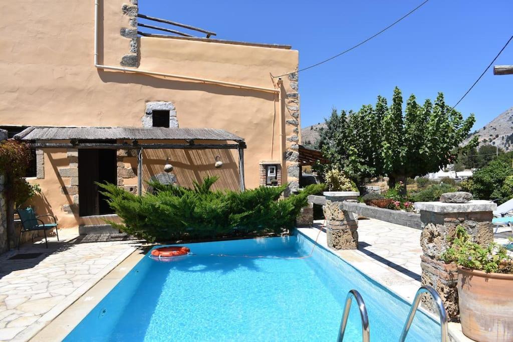 Traditional Villa With Pool In Sfakia Imbros Luaran gambar